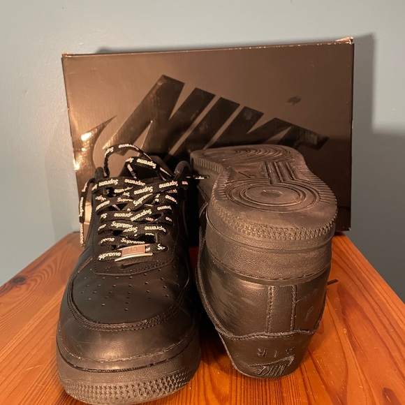 Nike Supreme AF1 size US 10 men’s - Picture 7 of 8